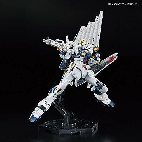 GUNDAM BASE LIMITED RG 1/144 v GUNDAM TITANIUM FINISH Kit w