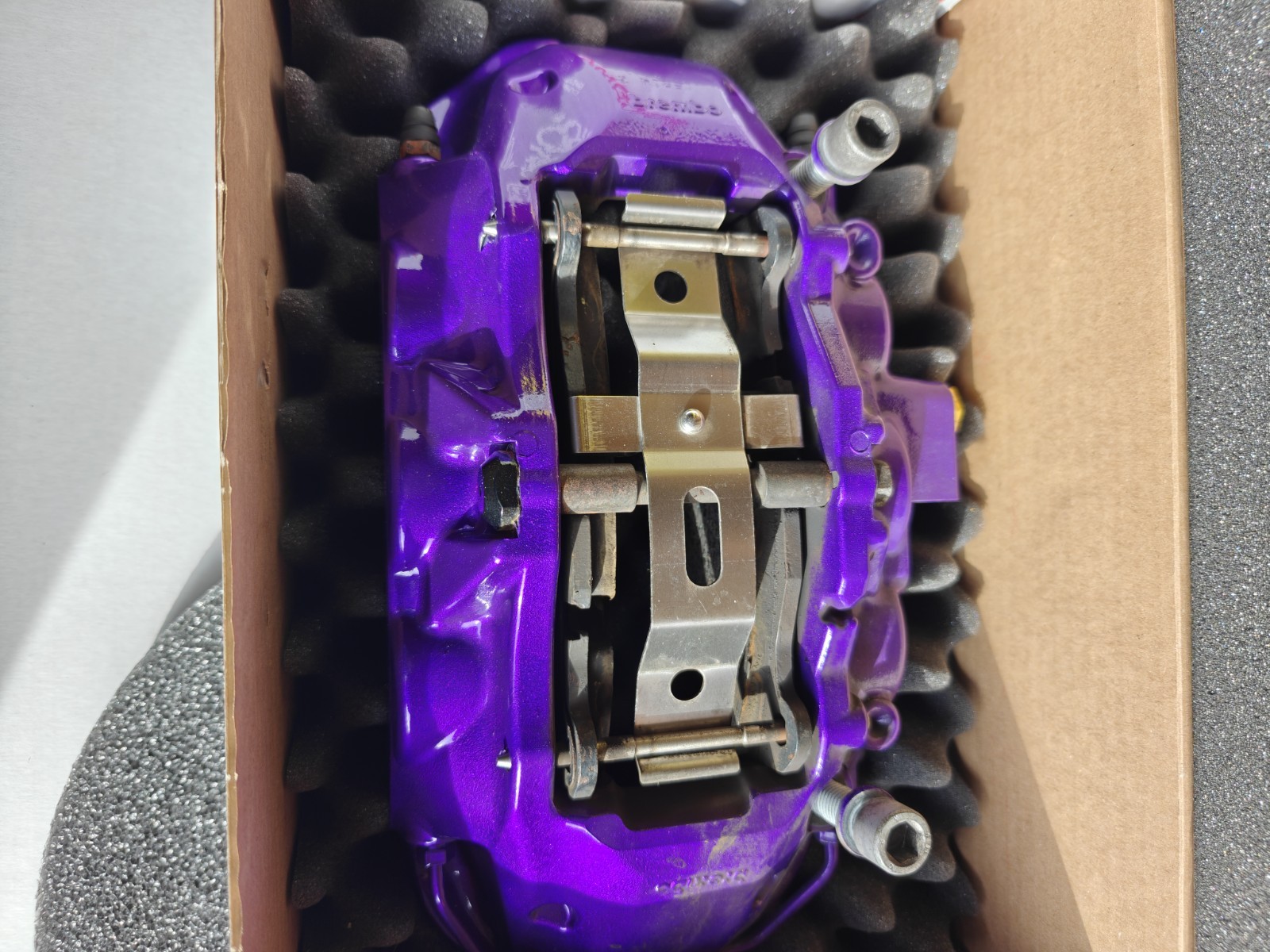  14-19 Maserati Quattroporte, Ghibli  Front Brake Calipers Both Left & Right