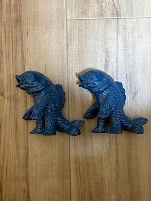 One Up Oedo Monster Travelogue Takepico Koijarasu 2-Piece Set Soft Vinyl Carp
