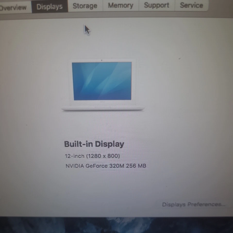 Apple MacBook Core 2 Duo 2.26 13" Unibody Late 2009 4GB RAM 250GB SSD  - Image 2 of 4