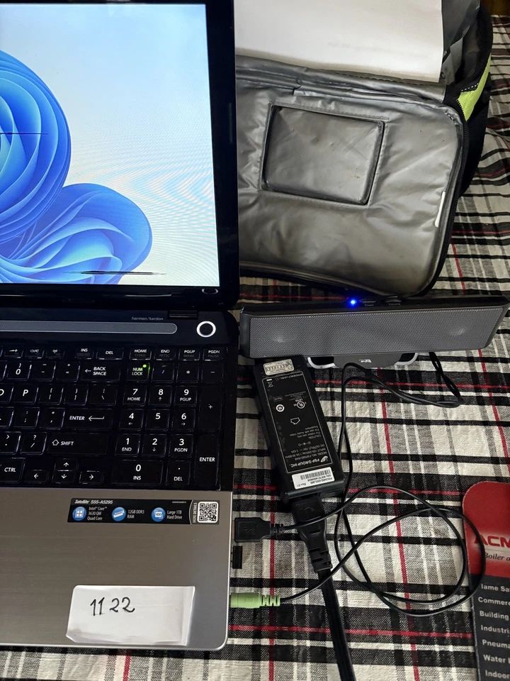 portátil toshiba s55-a5295 Foto 3 de 4