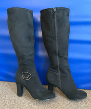 Olympia Heeled Knee High Boots - Size 9M USA - Black   (J)
