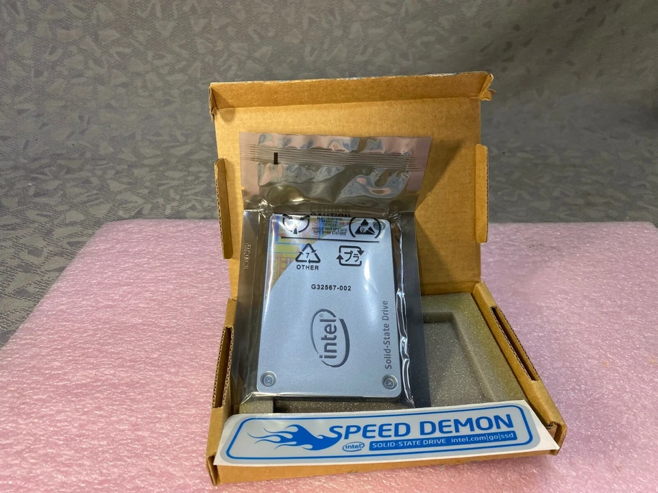 INTEL 180GB SSDSC2BW180H601 SOLID STATE DRIVE - Image 2 of 2