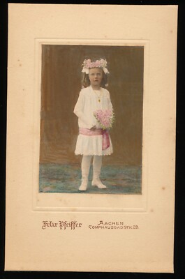 Felix Pfeiffer kol. KAB - Mädchen mit Blumen - um 1910