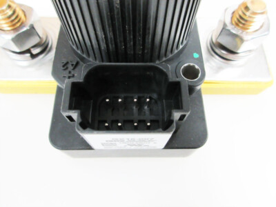 Contactor De Corriente Continua Gigavac GX26-023 - 24VDC, 600A, 2 Polos | Usado En Excelente Estado