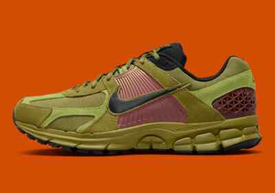 Nike Zoom Vomero 5 Shoes 'Pacific Moss Black Pear' FJ1910-300