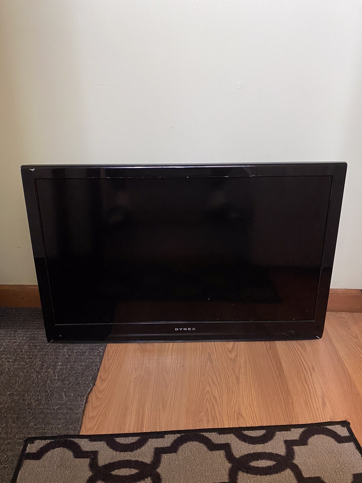 Dynex 32 inch TV | eBay