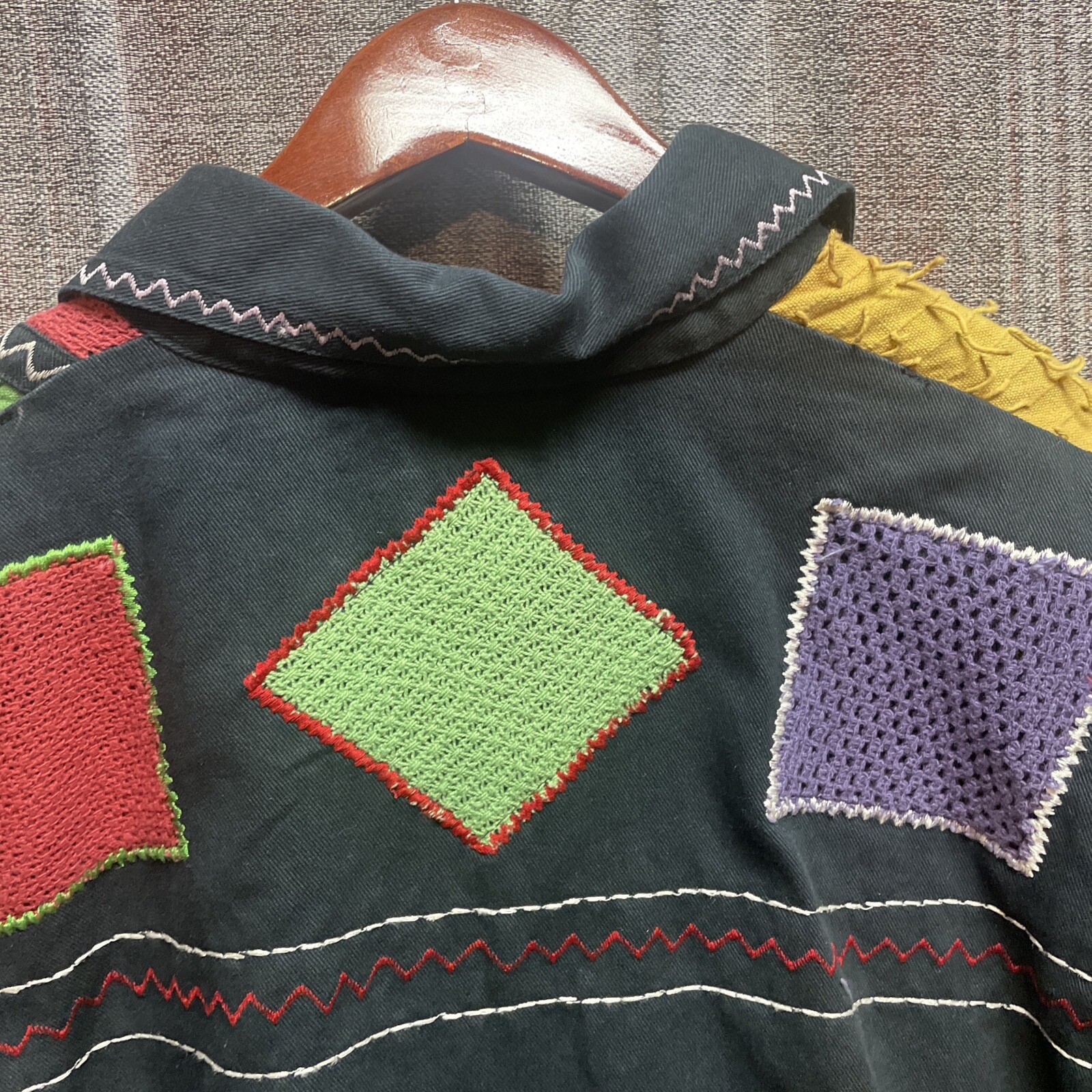 St Clair 90s Textured Fringed Patchwork Boxy Cott… - image 3