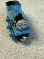 Thomas  Friends Wooden Railway Train Thomas And the Bees Engine 2003