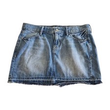 Old Navy Y2K Vintage Short Denim Jean Medium Wash 100 Cotton Raw Hem Skirt SZ 6