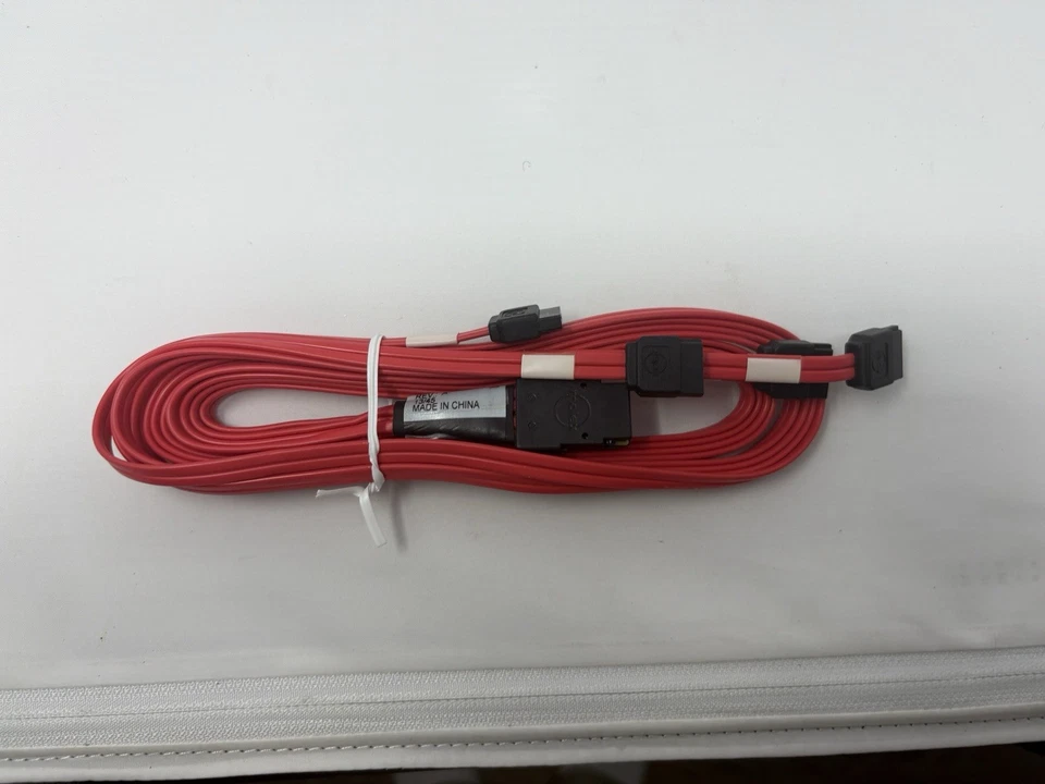 4X Molex SFF-8087-to-4-SATA  breakout cable w/ 4 Male-to-Male SATA adapters - Image 2 of 3