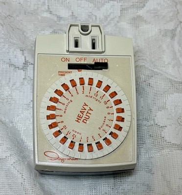 Vintage TOASTMASTER Ingraham Multiple Program Timer Wall Plug, 12-201E 01292