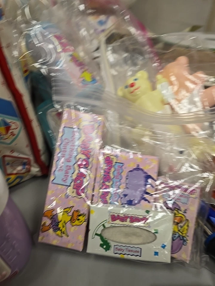 Bolsa de pañales Baby Boom vintage bolso de viaje biberón retro alfabeto aislado años 90’s Foto 4 de 4