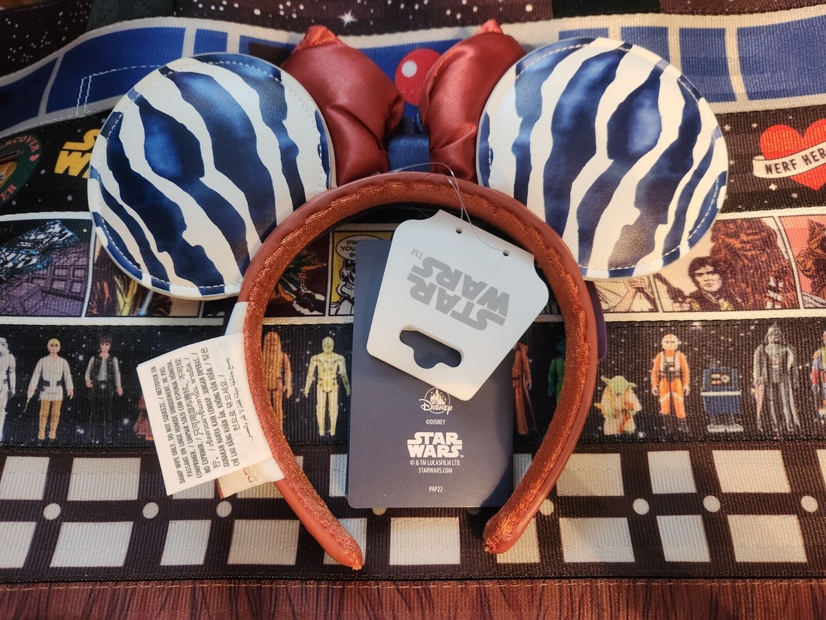 NEW 2024 Disney Parks Star Wars Ahsoka Tano Day “I Am No  display picture 1