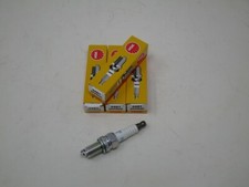 4 Genuine NGK 3481  DCPR6E Copper Core Spark ...