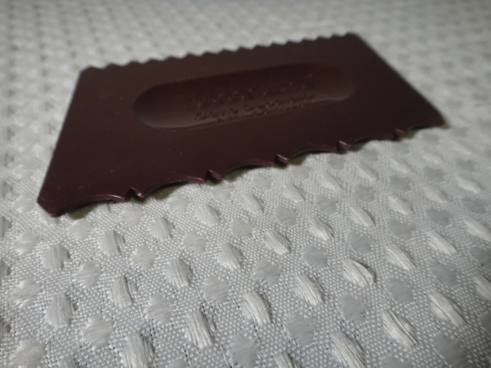 Aparato de cocina decorador de pasteles Tupperware #1558 marrón Foto 3 de 4