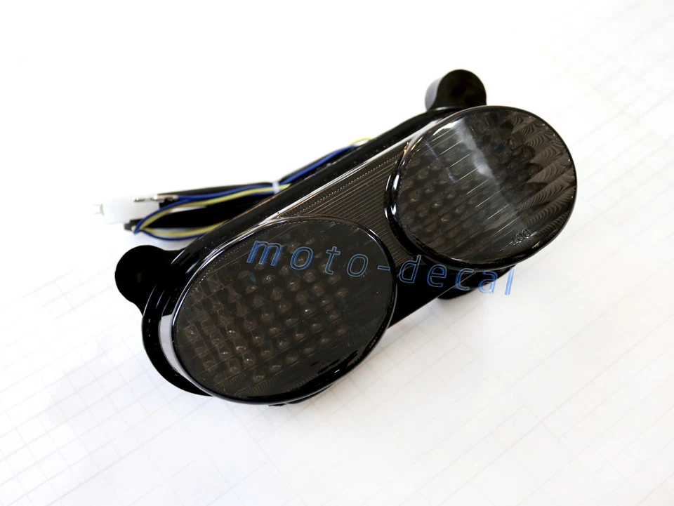 Luz trasera LED integrada para señales de giro de freno Ninja ZX6R 1998-2002 ZX900 ZX9R Foto 2 de 4
