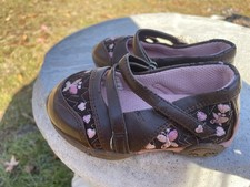 Brown Vintage Baby Shoes With Pink Flowers