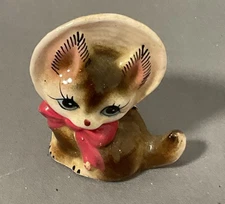 Vintage Napco Ceramic Japan Cat Kitten Figurine Wearing a Large Bonnet 2 3/8"