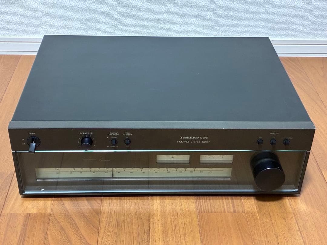 Technics ST-8080 FM/AM Stereo Tuner Vintage Hi-Fi Audio Used