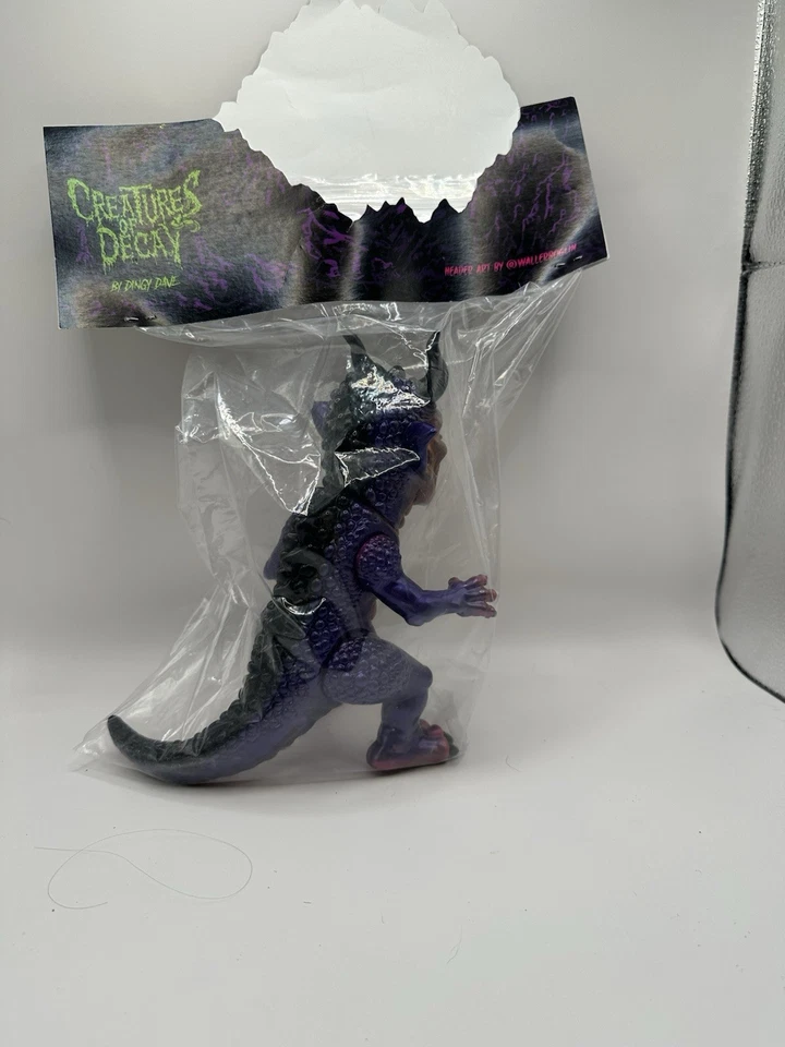 Juguete artístico Dingy Dave 8" Akumazilla Godzilla Devil Sofubi Foto 2 de 3