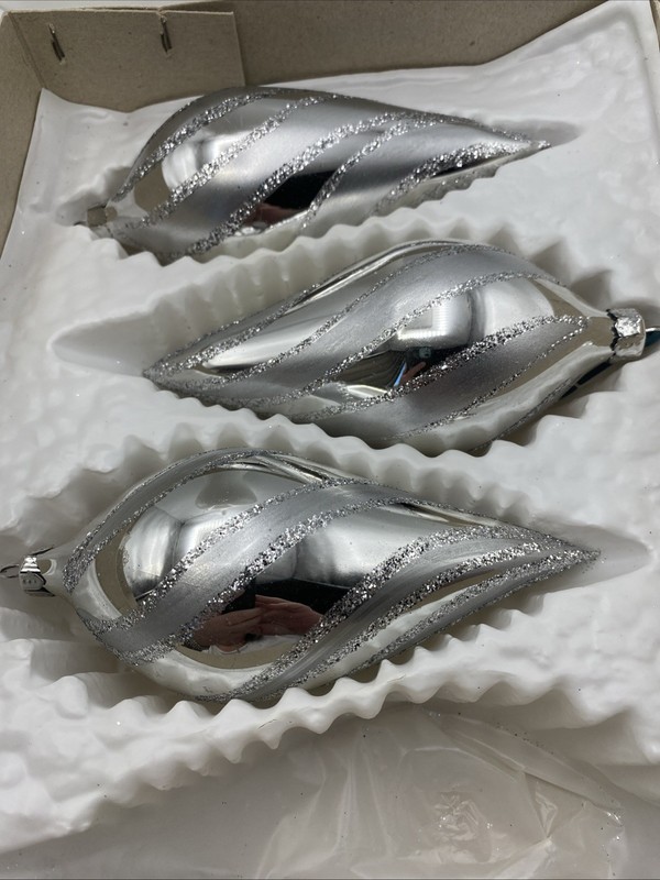 Commodore Christmas Classics European Craftsmen Silver Hand Blown Vintage