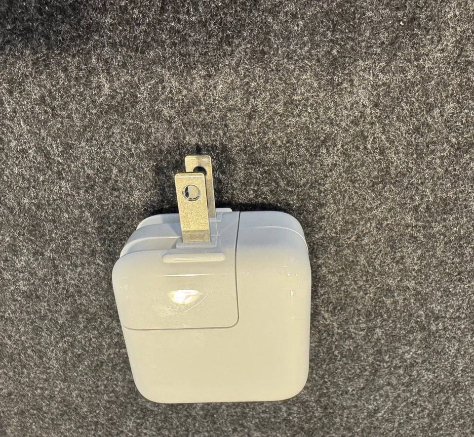 11x原装苹果12W USB电源适配器+12x苹果Lightning USB线缆 — 第 4/4 张图片