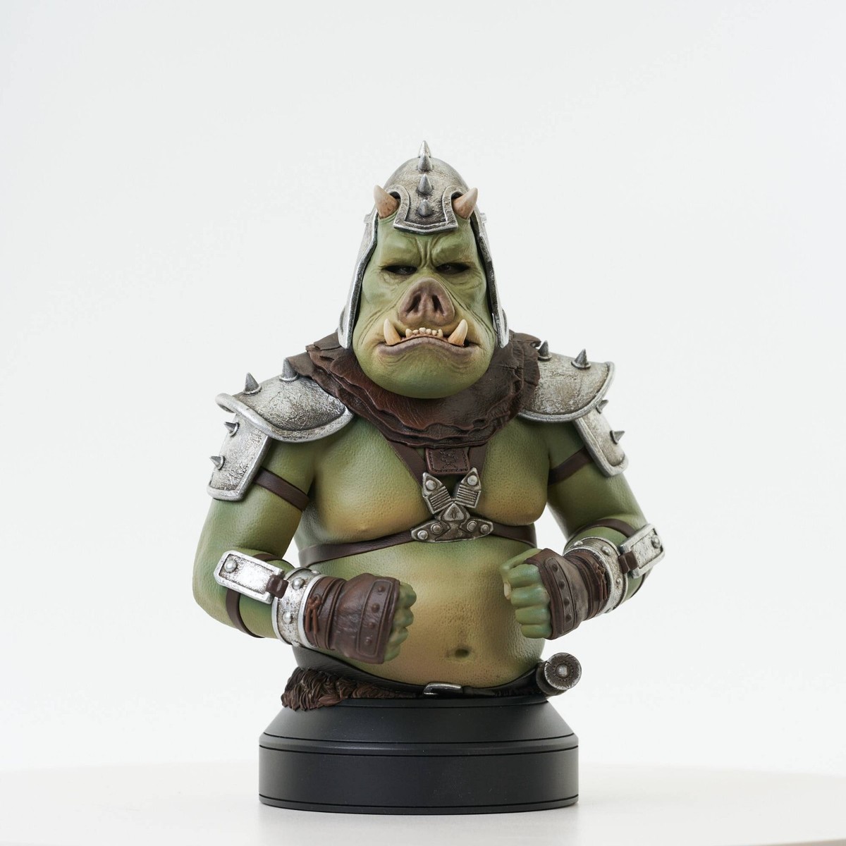 【未開封】スターウォーズ: ガモーリアン・ガード 1/2スケール バスト 1/6 Star Wars Book of Boba Fett Gamorrean Guard Bust Diamond