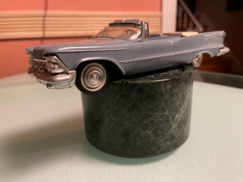LADY SINGS THE BLUES! RESTO. NEEDED AMT FRICTION DRV PROMO '58 CHRYSLER IMPERIAL