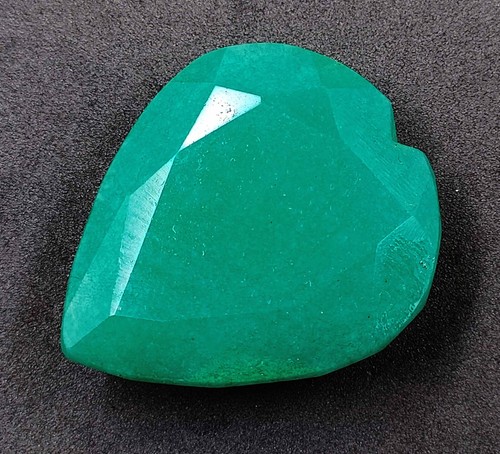 IGL Certified 359.65 Ct Green Emerald Natural Loose Gems Opaque Heart Cut! AAE - Picture 7 of 8