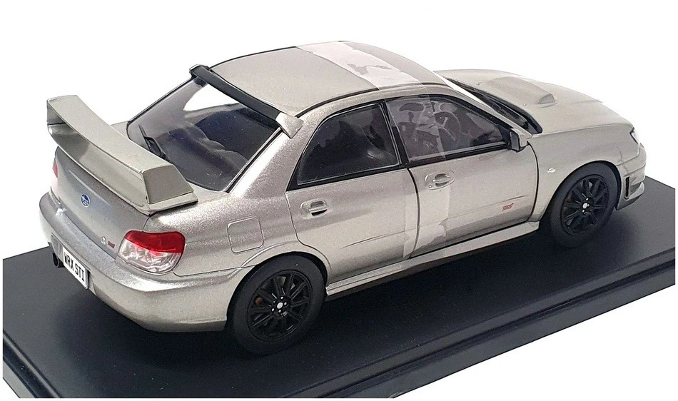 Whitebox escala 1/24 WB124208-O - Subaru Impreza WRX STi - gris plata Foto 2 de 4