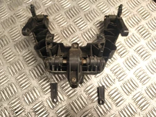 BMW C650-GT 2012 16 17 18 19 WINDSHIELD WINDSCREEN ADJUSTMENT BRACKET HOLDER