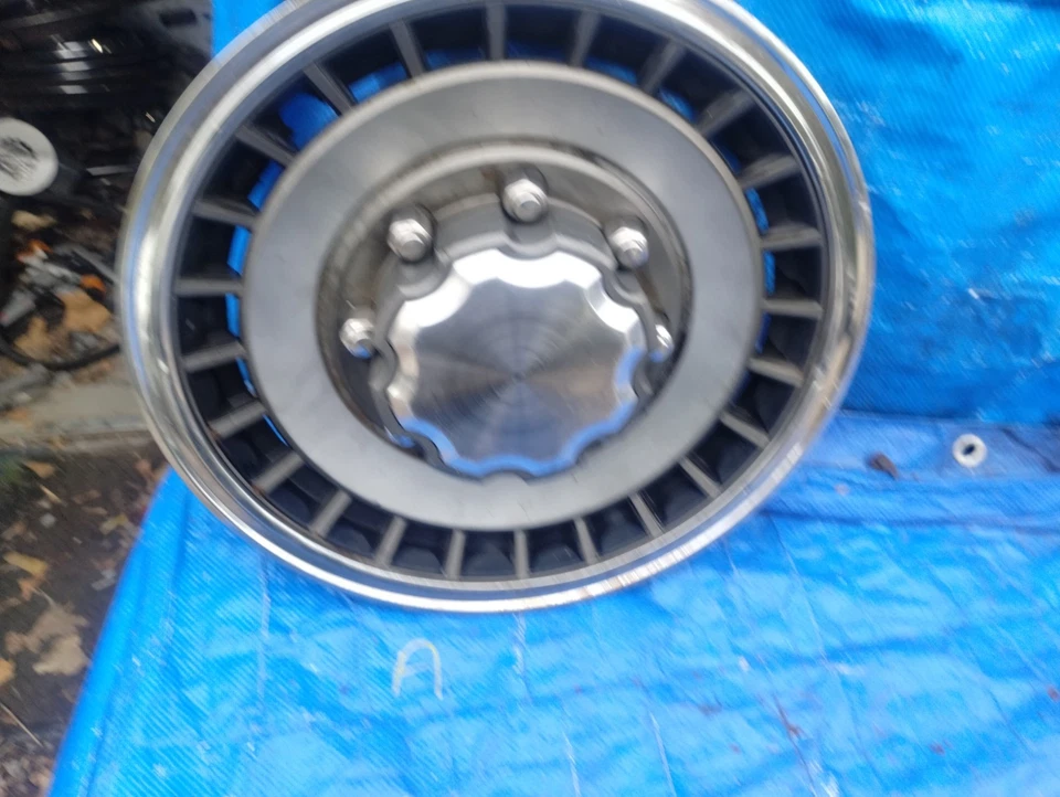 Tapacubos cubierta rueda trasera Ford F250 F350 1987-1994 16", buje de 3" alto, furgoneta 87-1991 Foto 3 de 4