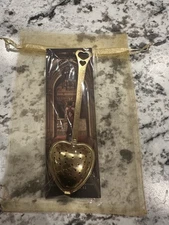 Downton Abbey Collector's Keepsake Tea Spoon Infuser Gift