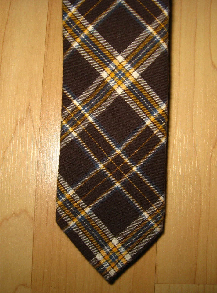 Corbata a Cuadros Izod Vintage Yuppie Ajustada - Franela de Algodón Marrón Amarillo Blanco Foto 2 de 4
