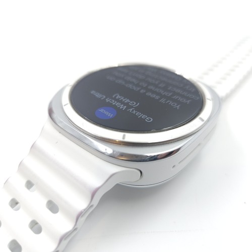Samsung Galaxy Watch Ultra 2024 47mm Titanium Silver WiFi + LTE, EXCELLENT - Zdjęcie 4 z 9