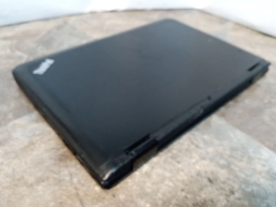 Lenovo ThinkPad Yoga 11e Intel m3 CPU 8GB RAM 128GB SSD Windows 11 - C-GRADE! - Image 3 of 4