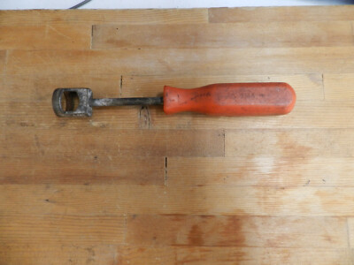 MAC TOOLS - Brake Spring Retainer Tool , Red Handle , Part # S14A 