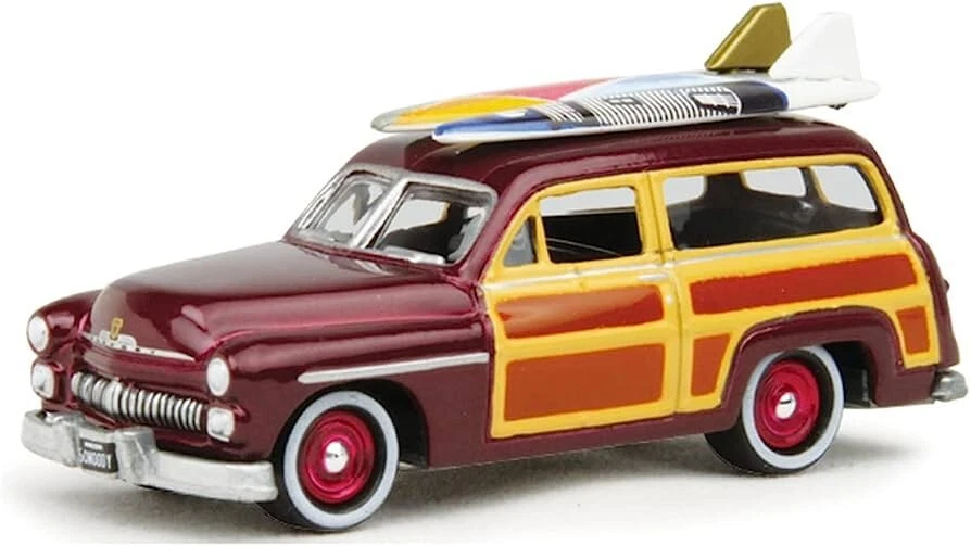 Johnny Lightning 1/64 Street Freaks Surf Rods 1950 Mercury Woody Wagon JLCP7022 - Image 2 of 2