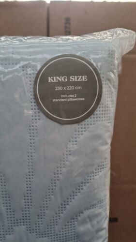 Serene - Silver Floral Embroidery Duvet Cover - King Bedding Size (230 x 220cm) - Picture 2 of 3