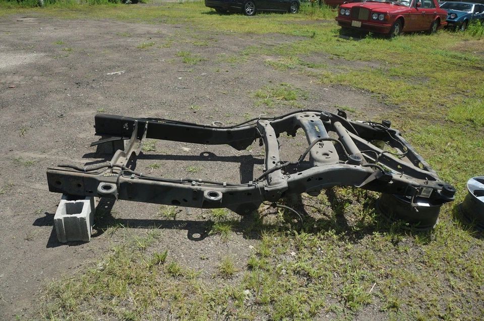 ¡Solo recogida local! Marco trasero porción corte OEM 15294289 Chevrolet RSR 2004-2006 Foto 2 de 4