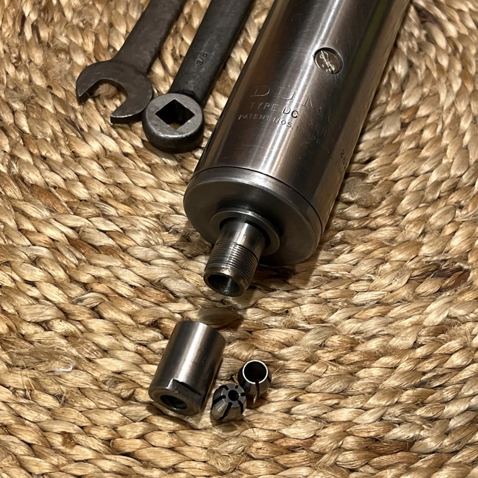 Tipo de husillo Dumore DC para piedras montadas pinzas y llaves de 1/8" y 1/4" (4D) Foto 2 de 4