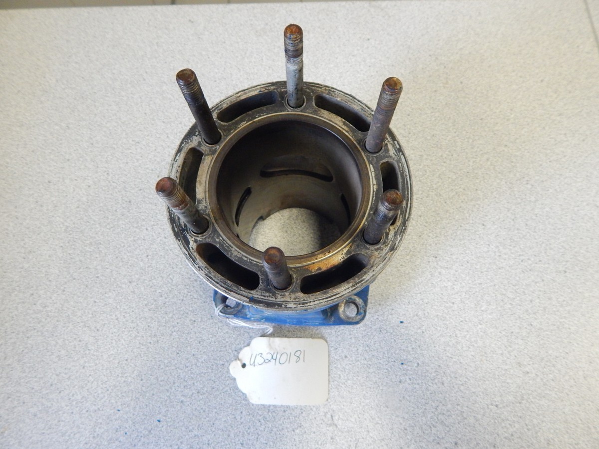 Polaris Watercraft 1993 SL 750 Engine Cylinder Assembly - 3240181