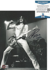 SINGER TODD RUNDGREN SIGNED 8x10 PHOTO C UTOPIA GUITARIST PROOF BECKETT BAS COA