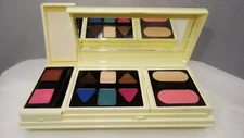 ULTIMA II CHARLES REVSON QUICK TAKES EYESHADOW KIT