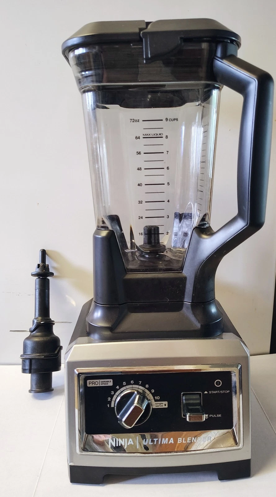 Ninja Ultima Blender With Additional Blade Model BL810 30 Complete Working 120V