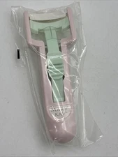 Mary Kay EYELASH CURLER NO PINCH Plastic PINK GREEN Rare New in Package