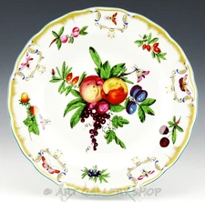 Mottahedeh DUKE OF GLOUCESTER FRUIT 10-1/8" DINNER PLATE Motif C Mint /2 Ava.