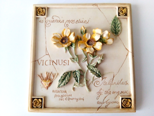 Vintage Marks and Spencer Wandhängeplakette Blumenmuster handbemalt - Bild 1 von 4