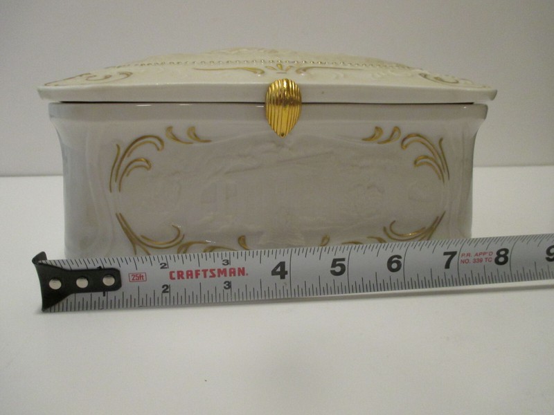 Vtg 1987 Franklin Mint Gone With The Wind Porcelain Jewelry Box with Theme Music